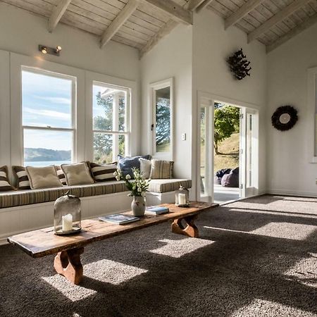 Circular Bay Villa Onetangi Kültér fotó